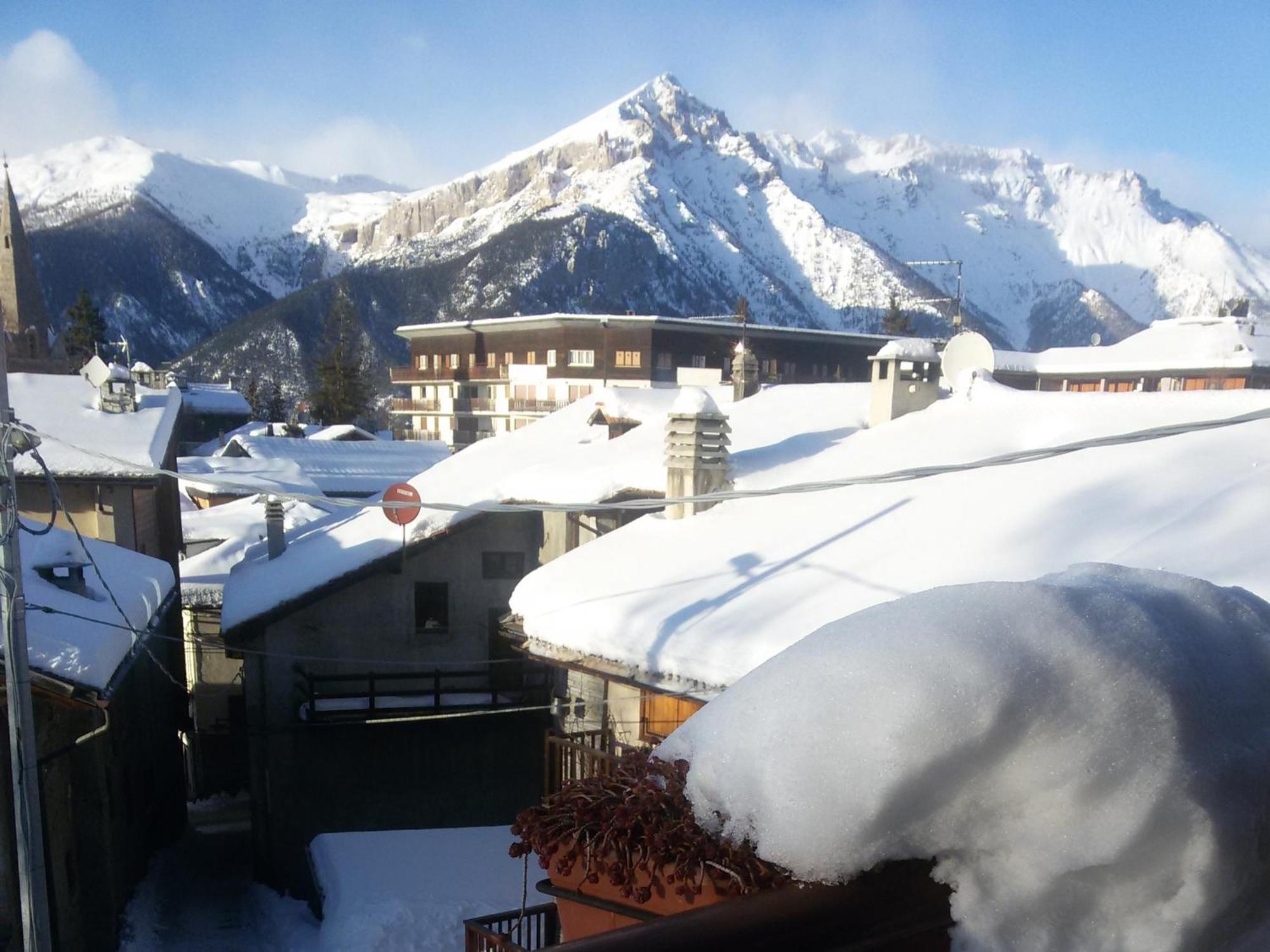 Sauze D'Oulx Ciabot La Garituela With Garden - Wifi- Close To The Chairlift Luaran gambar