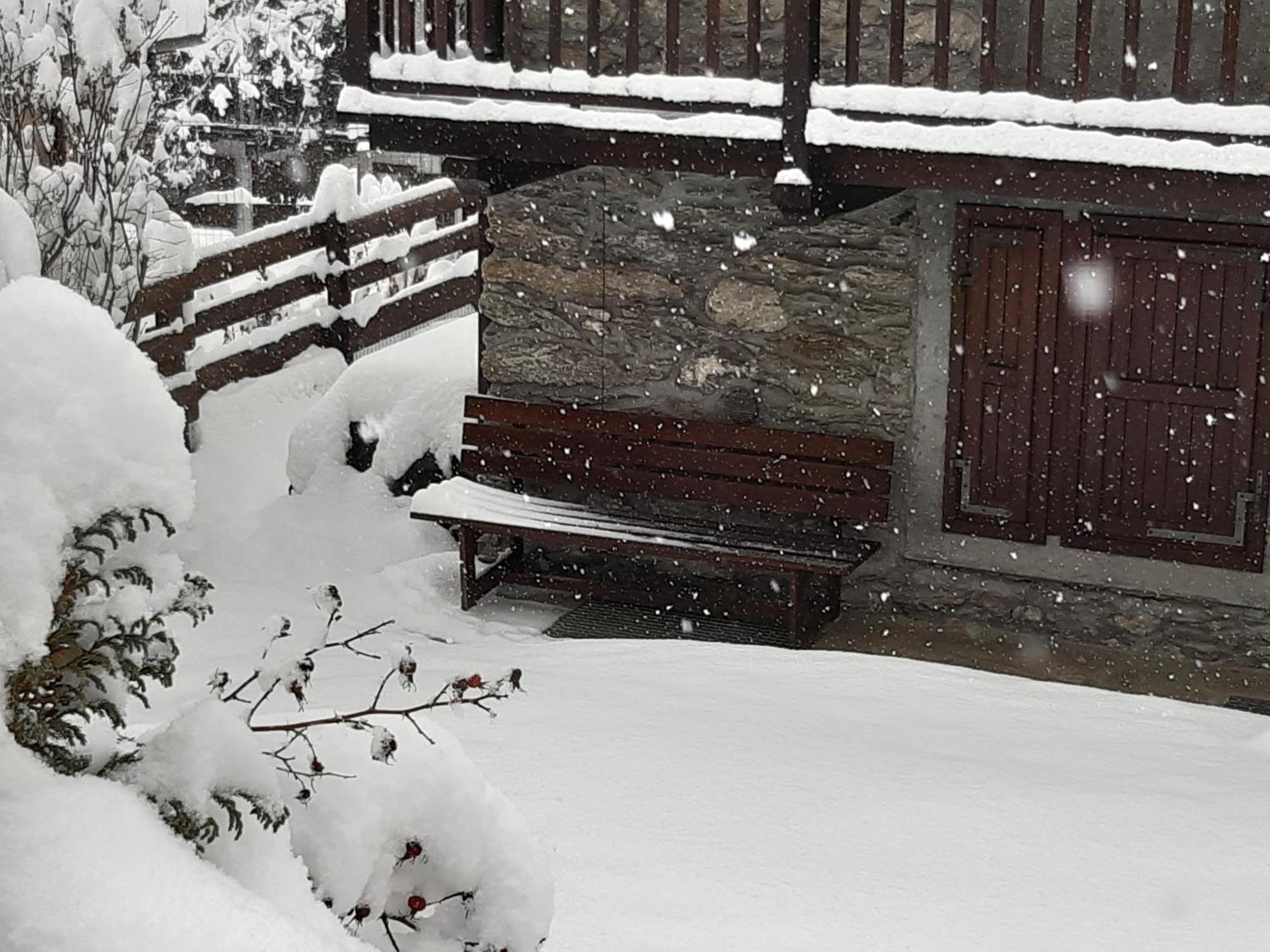 Sauze D'Oulx Ciabot La Garituela With Garden - Wifi- Close To The Chairlift Luaran gambar